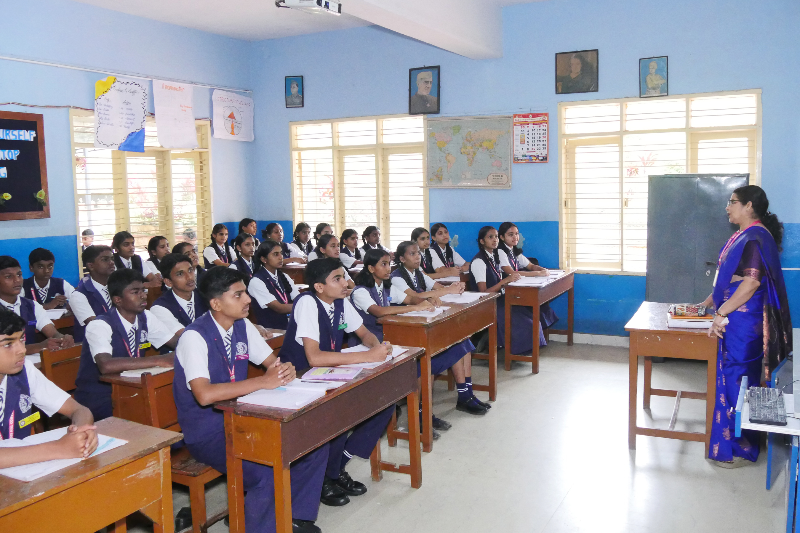 High School at Lourdes Hill Convent School
