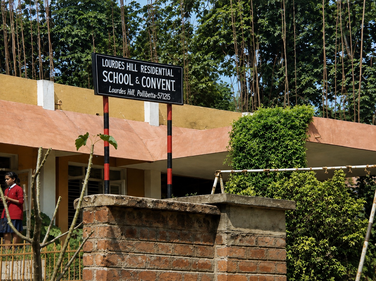 Archival photograph of the school in its founding years